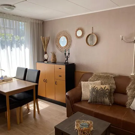 Zuid Aan Zee Apartment *